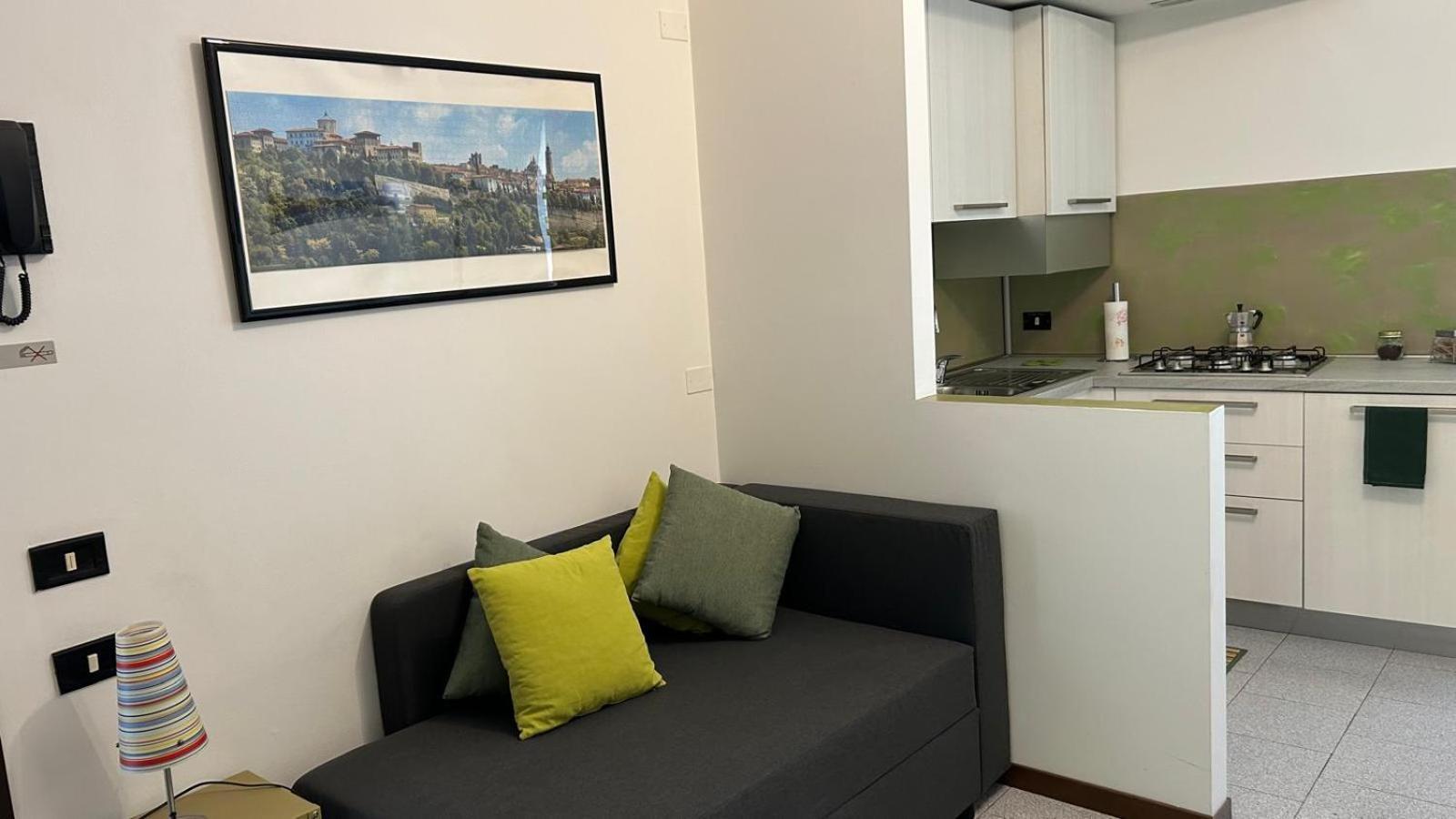 Comfort Accommodation Residence Bergamo Buitenkant foto